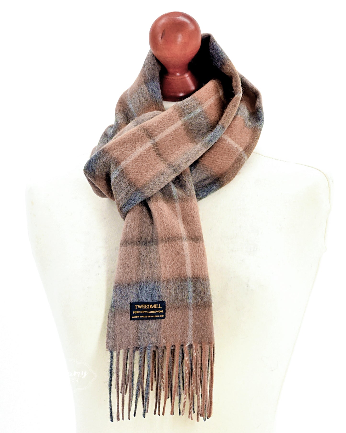 Beige Buchanan Tartan Wool Scarf - dreamylondon