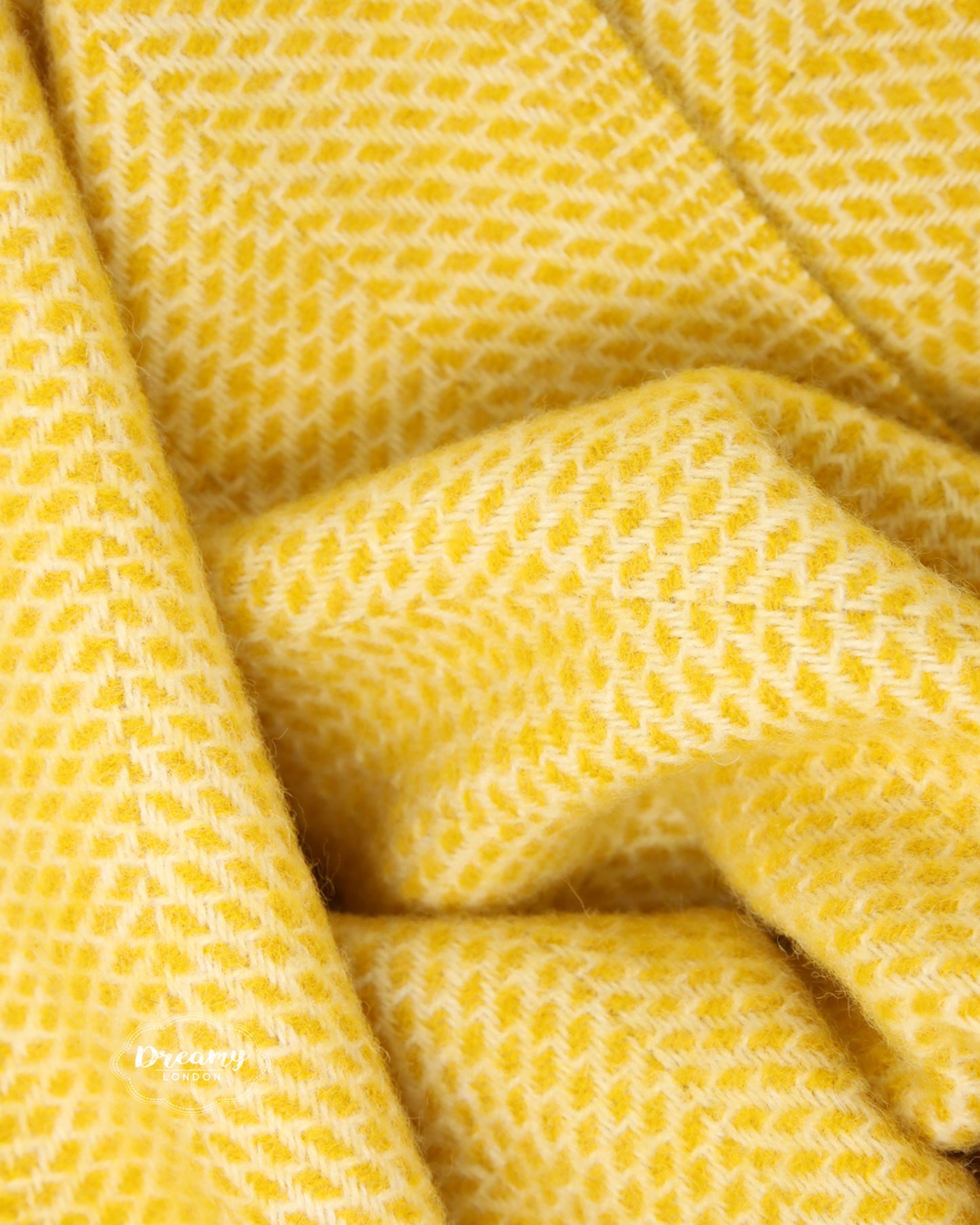 Mustard Yellow Wool Blanket made of pure lambswool in England - Dreamy London