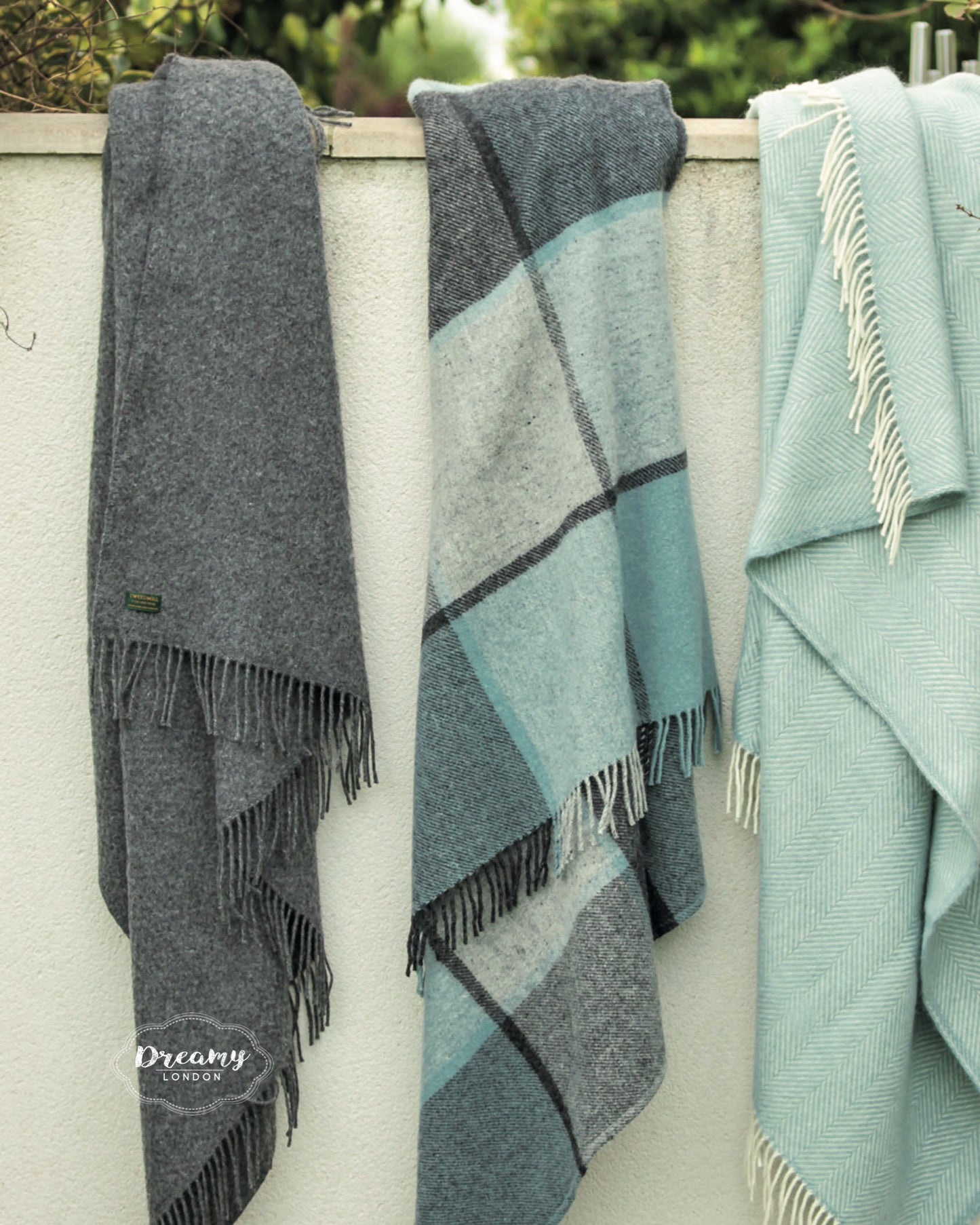 Soft Blue Thick Wool Blanket, chunky soft blue blanket, pure wool - dreamylondon