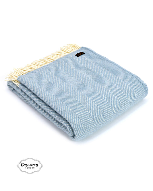 Soft Blue Thick Wool Blanket, chunky soft blue blanket, pure wool - dreamylondon