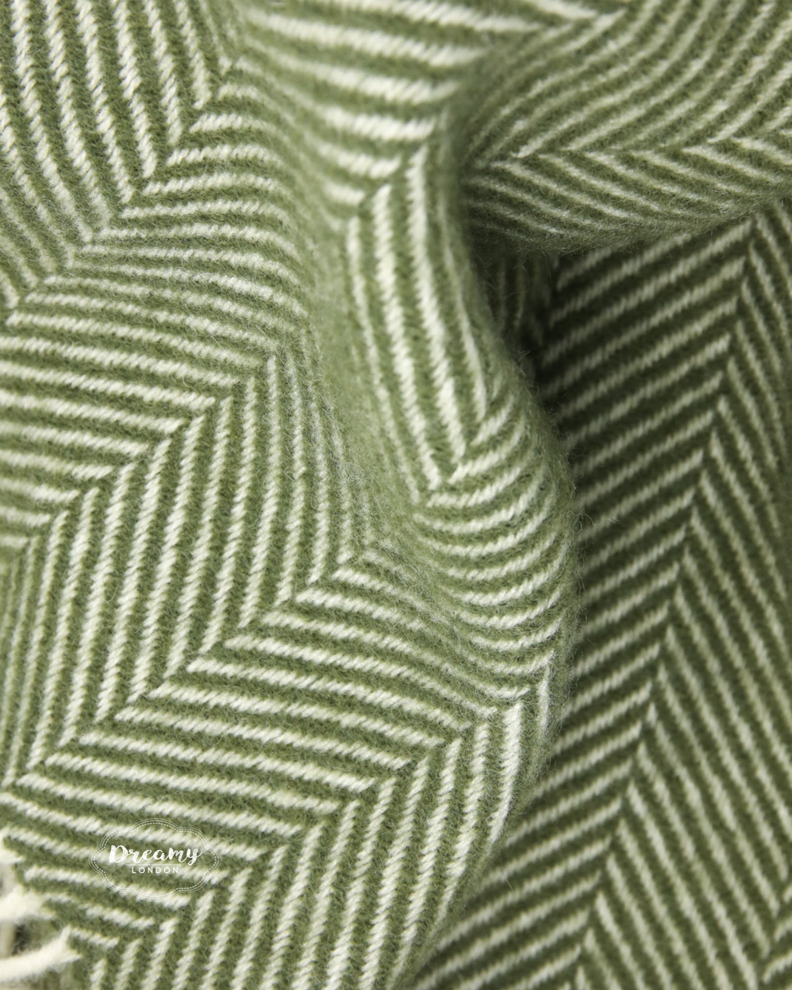 Olive Green English Thick Wool Blanket and Throw - Made in pure lambswool - Made in England - Dreamy London